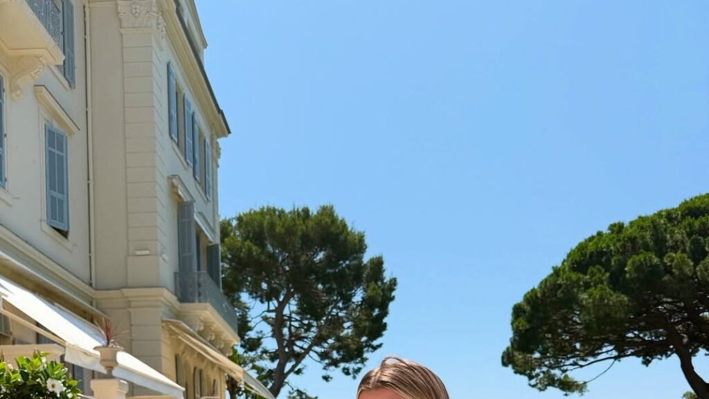 French20Bob20georgecurranhair202jpg | New Top Model The French Bob Is Summers Most Chic Haircut