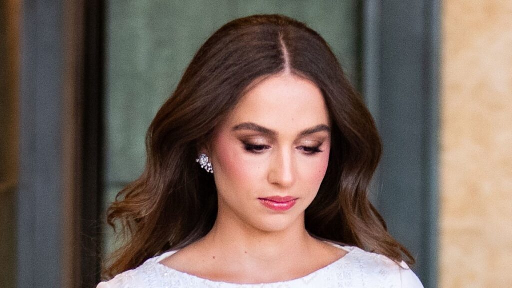 Princess Iman debuts unrecognisable hair transformation in elegant chiffon gown at Jeff Bezos wedding