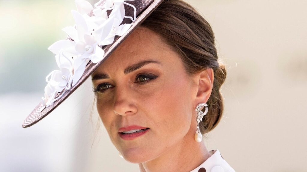 a760fd3b8074princesskateascot2022jpg | New Top Model Princess Kate delivered challenging blow with loss of 23 year staple