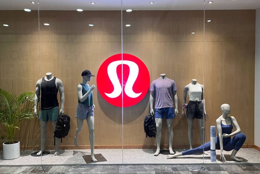 Credits Lululemon