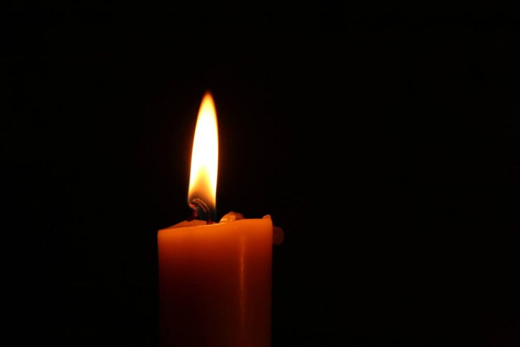 A candle for the late Oemer Khan