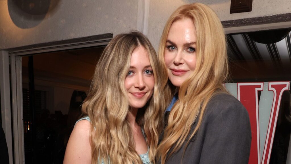 Nicole Kidmans striking model daughter pictured in head turning new look and her famous mom approves