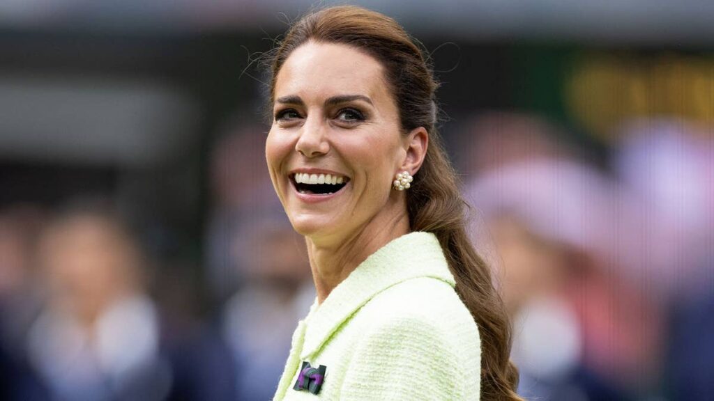 Kate Middleton meddles with royal rules while wearing sky high Ralph Lauren heels