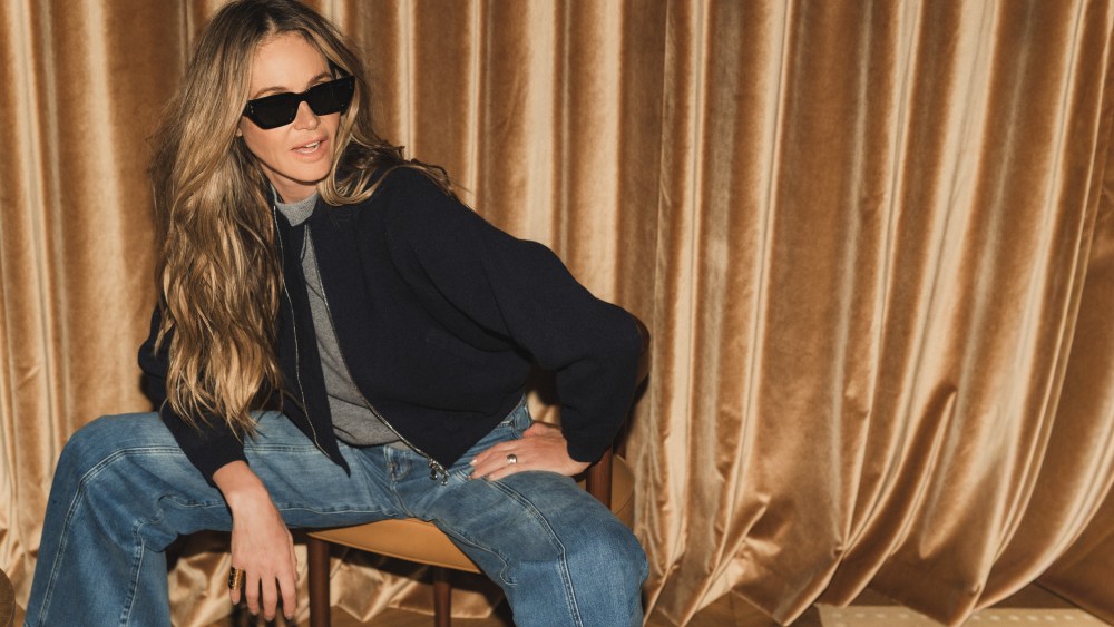 LinneaLundxElleMacpherson2PhotobyTomNewtonjpg1jpg | New Top Model Elle Macpherson modeling the capsule collection she did for cashmere brand Linnea Lund