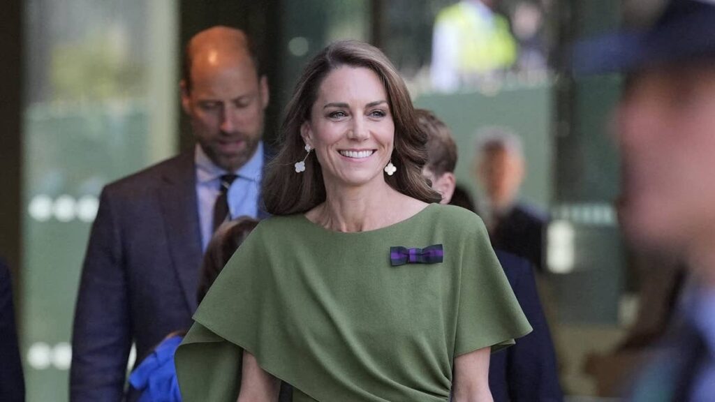 045360534401gettyimages2285176806jpg | New Top Model Kate Middleton is a green goddess on last day of Wimbledon