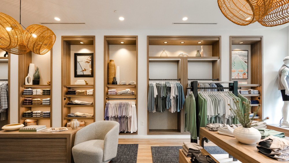 JOPDLRetail03jpg | New Top Model Inside Johnnie Os new store in Wilmette Ill