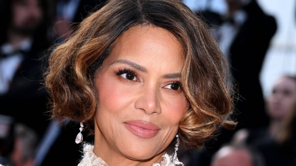 b8a21e10f245halleberrycannesgettyimages2216881403jpg | New Top Model Halle Berry 59 shares topless vacation photo amid romantic vacation