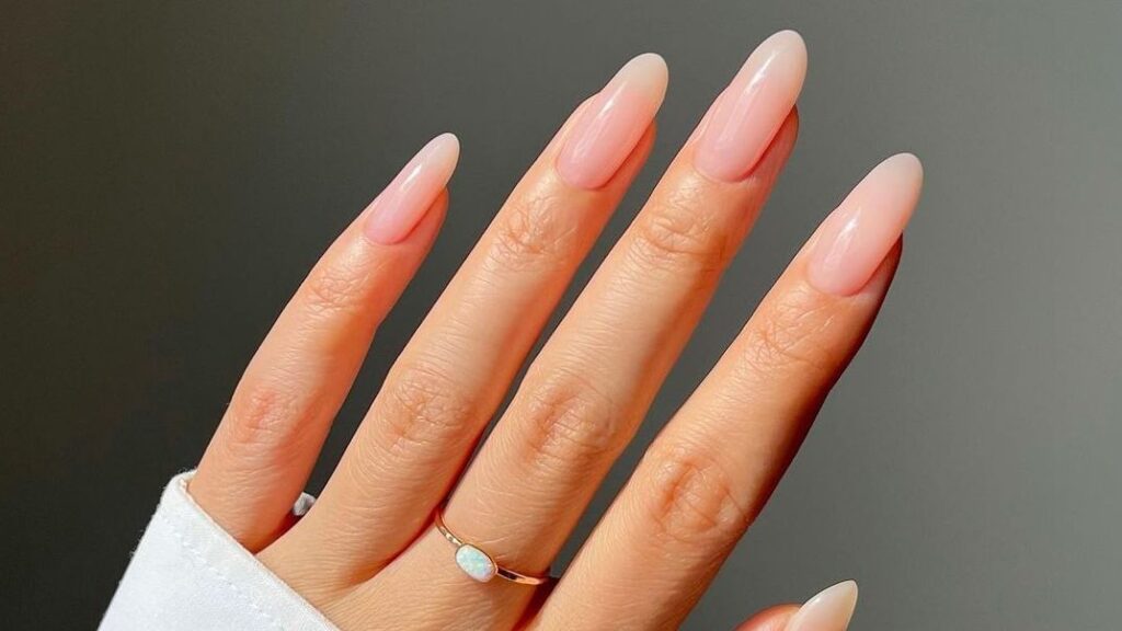 Bare Nails Are Getting Even More Sophisticated in Fall 2026