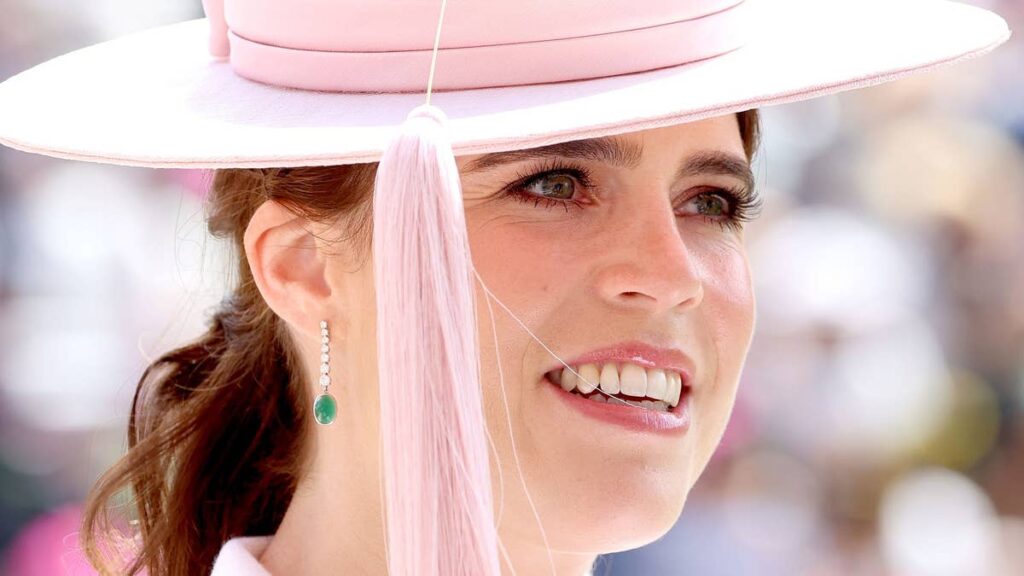 Princess Eugenies sculpted dress was the royal way to wear bodycon