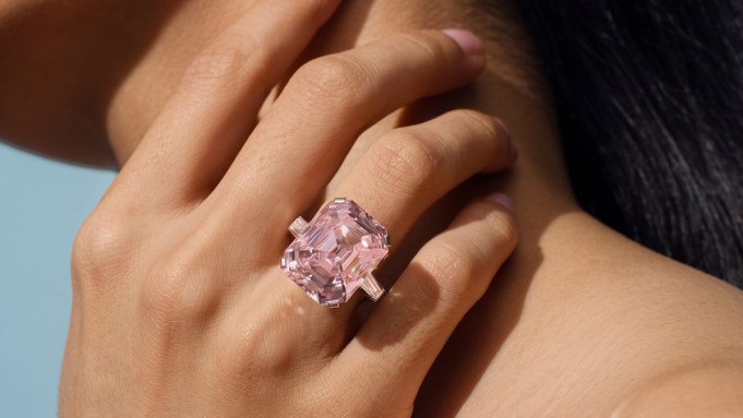 bulgaripink2jpg | New Top Model A Bulgari Ring With a 24 Carat Pink Diamond Could Fetch $18 Million