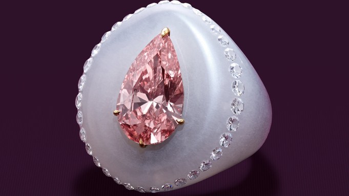 jarcoloreddiamonddiamondandchalcedonyring1jpg | New Top Model Art Collector Pauline Karpidas Is Auctioning Off Her Stunning Jewelry